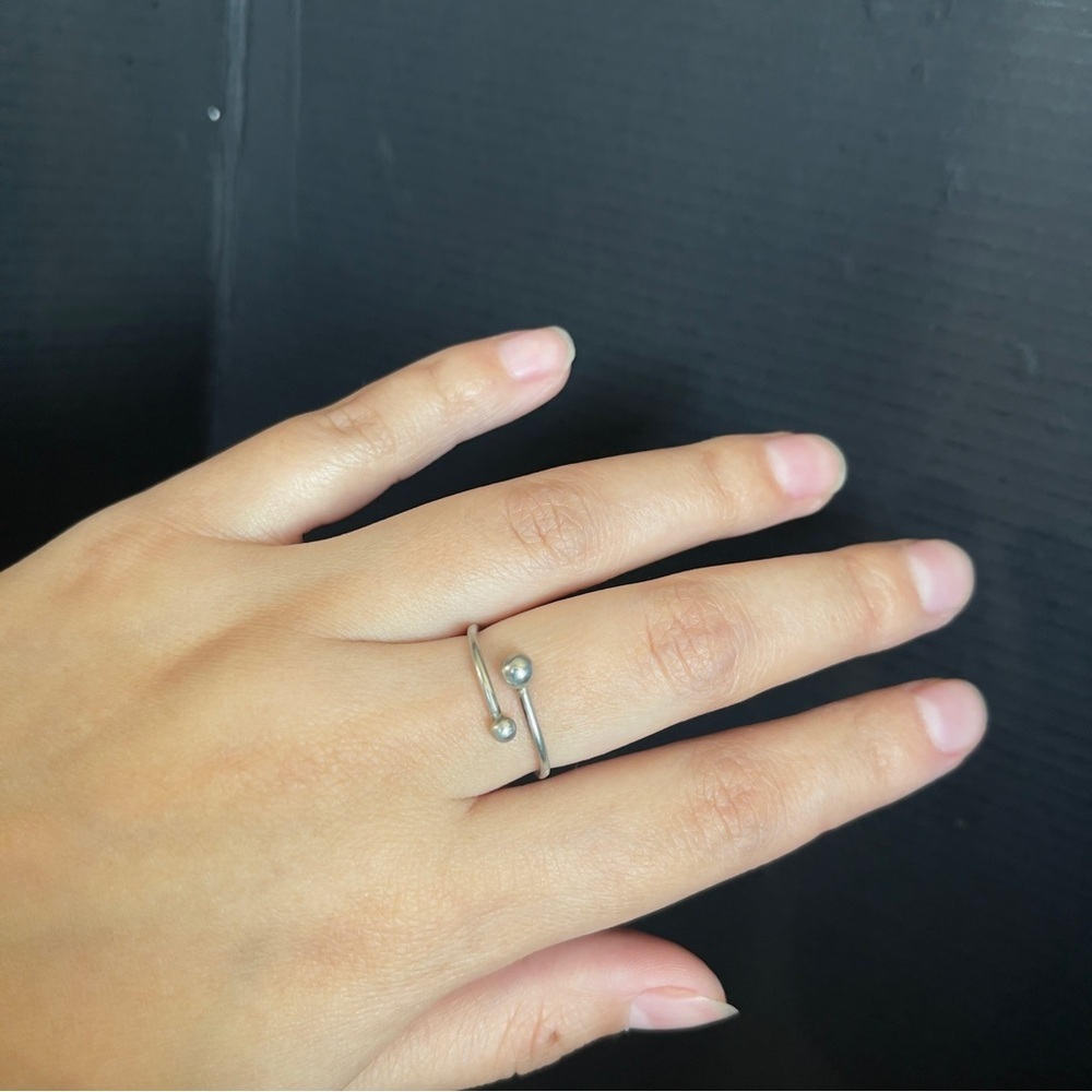 Sterling silver adjustable small dainty ball ring - Picture 2 of 5